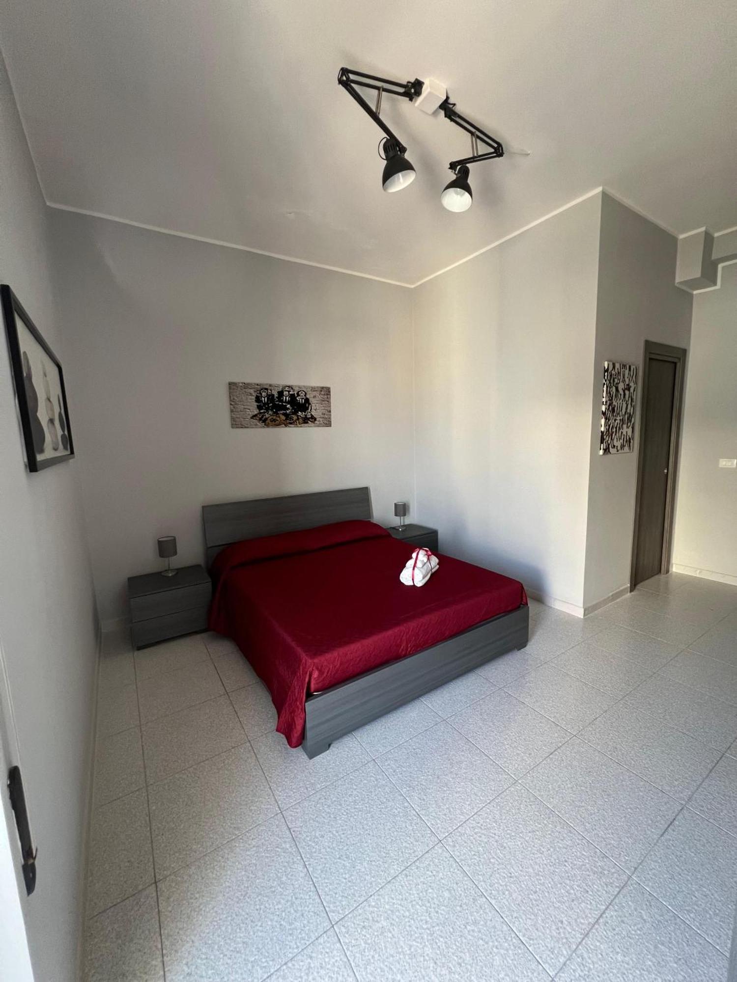 Settetrequattro Rooms Syrakusa Exteriör bild