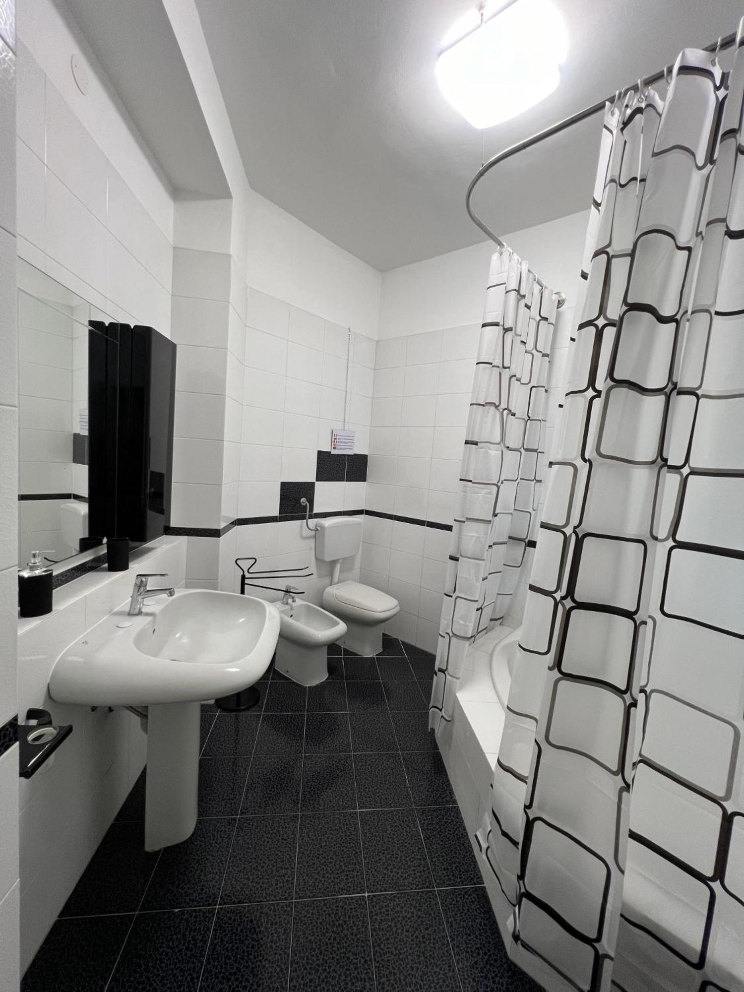 Settetrequattro Rooms Syrakusa Exteriör bild